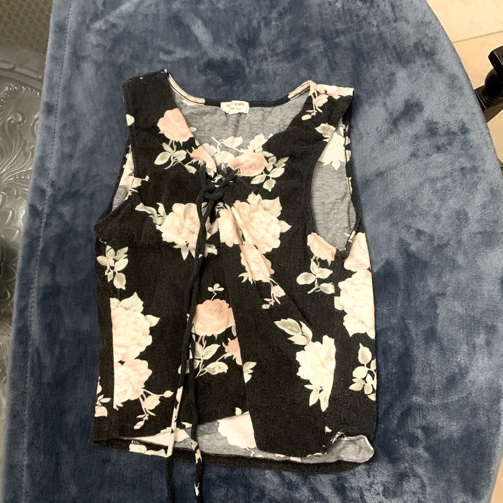 Floral cropped shirt by love culture size L